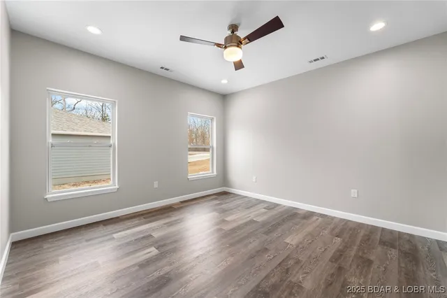 $359,000 | 5844 Horseshoe Bend Parkway, Four Seasons, MO 65049