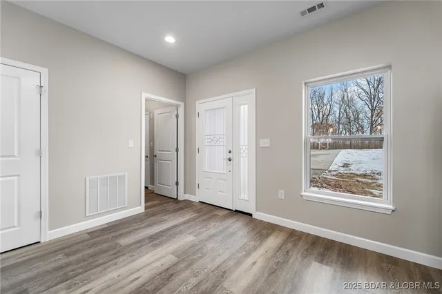 $359,000 | 5844 Horseshoe Bend Parkway, Four Seasons, MO 65049