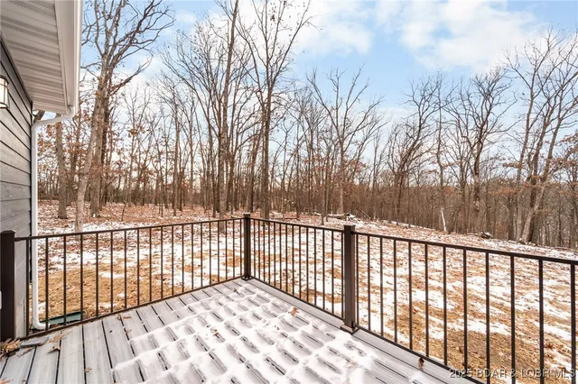 $359,000 | 5844 Horseshoe Bend Parkway, Four Seasons, MO 65049