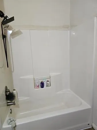 $119,900 | 2518 South Avenue, West Orange, TX 77630