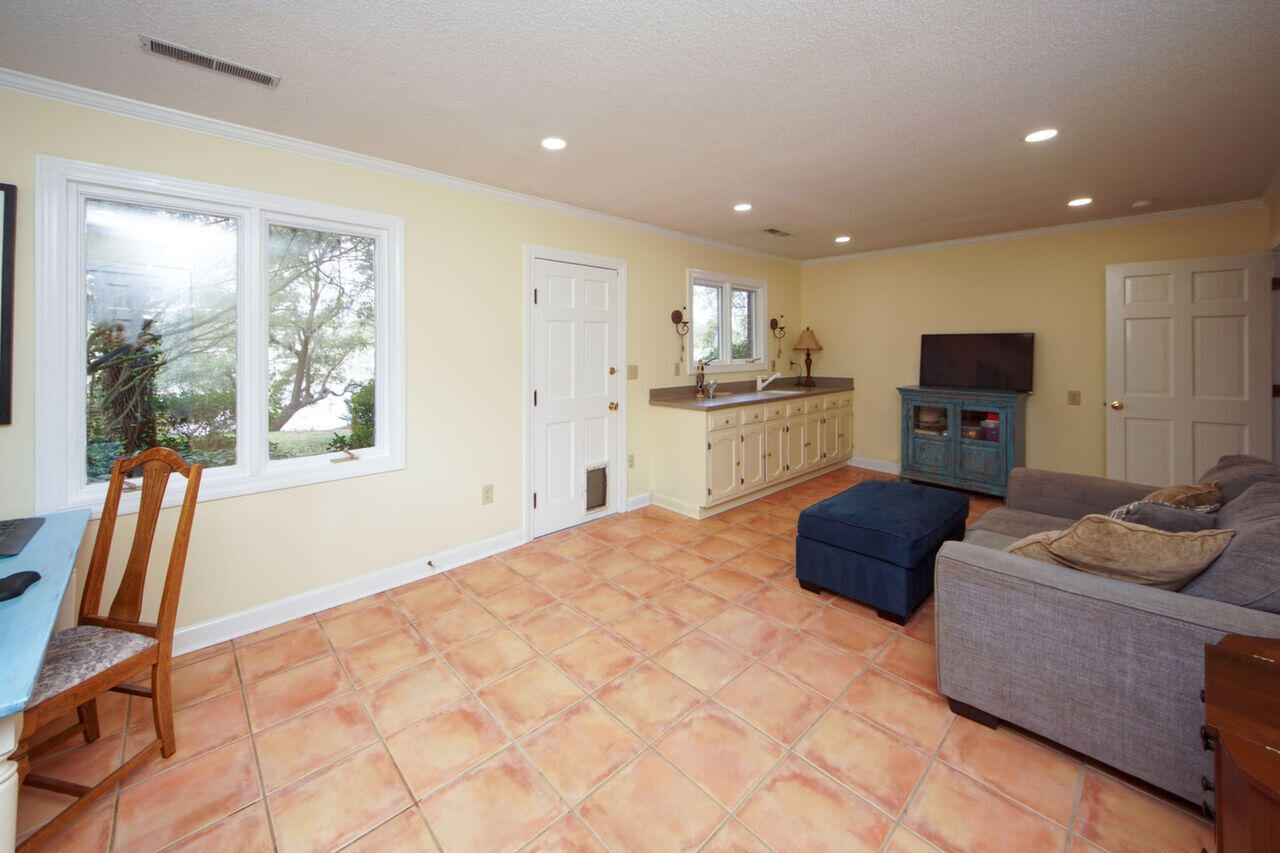 1223 Long Point Road Mount Pleasant, SC 29464 - Photo 15 of 39 1223 Long Point 48