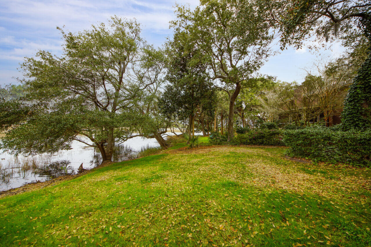 1223 Long Point Road Mount Pleasant, SC 29464 - Photo 32 of 39 1223 Long Point 30