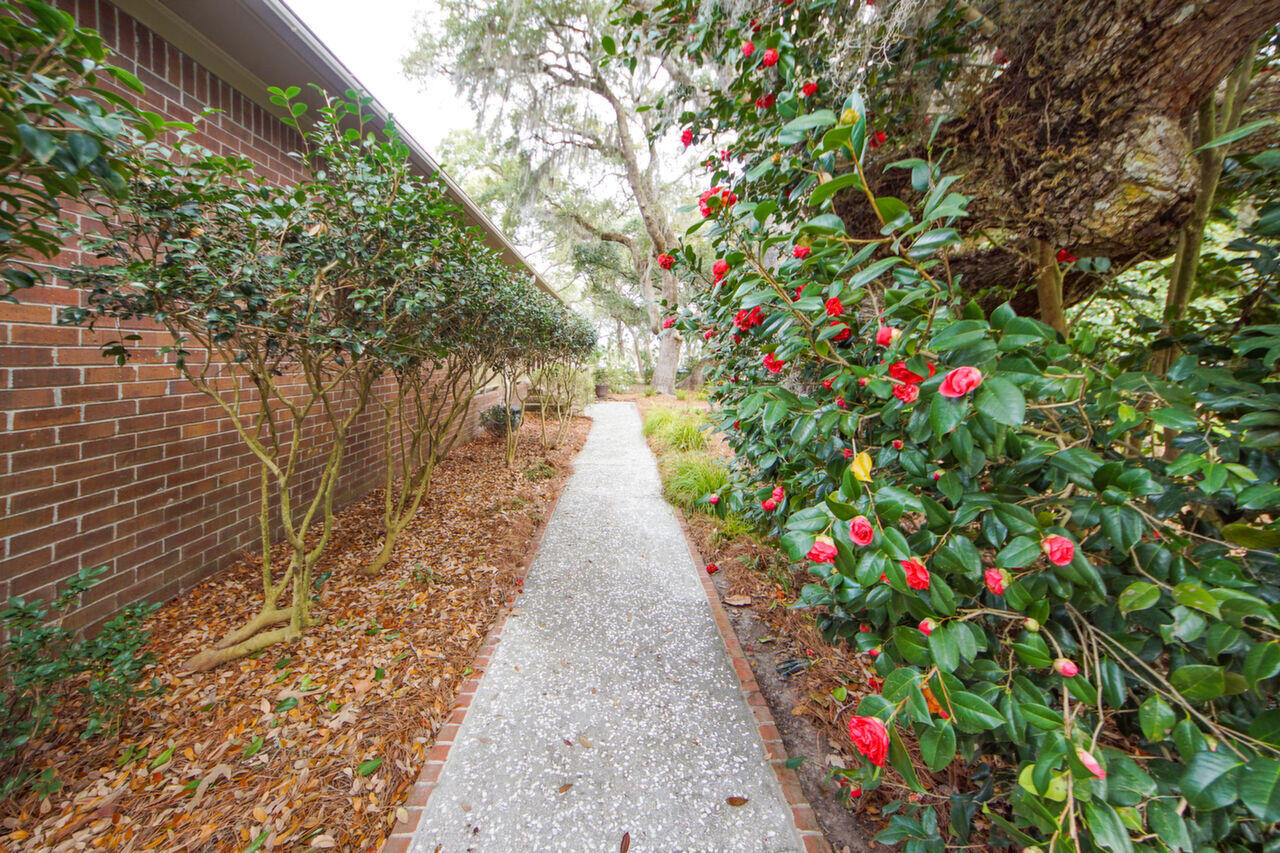 1223 Long Point Road Mount Pleasant, SC 29464 - Photo 6 of 39 1223 Long Point 39