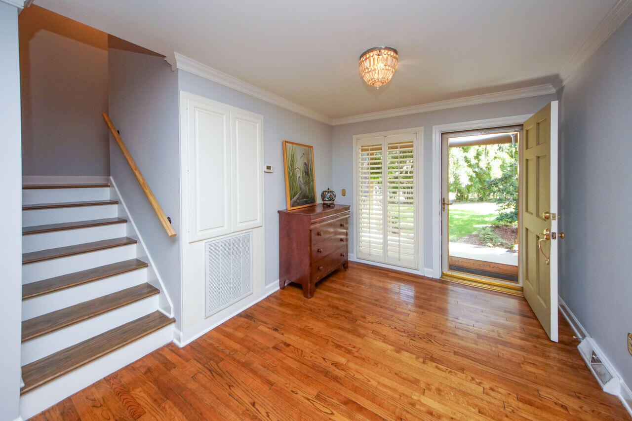 1223 Long Point Road Mount Pleasant, SC 29464 - Photo 8 of 39 foyer