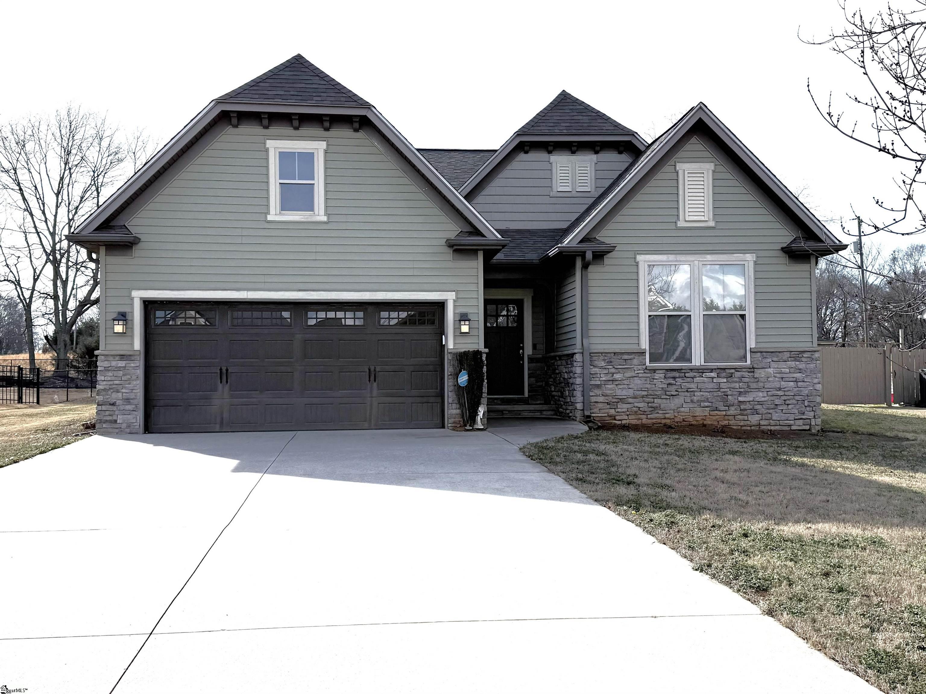 1011 Drakes Crossing Anderson, SC 29625 - Photo 1 of 40