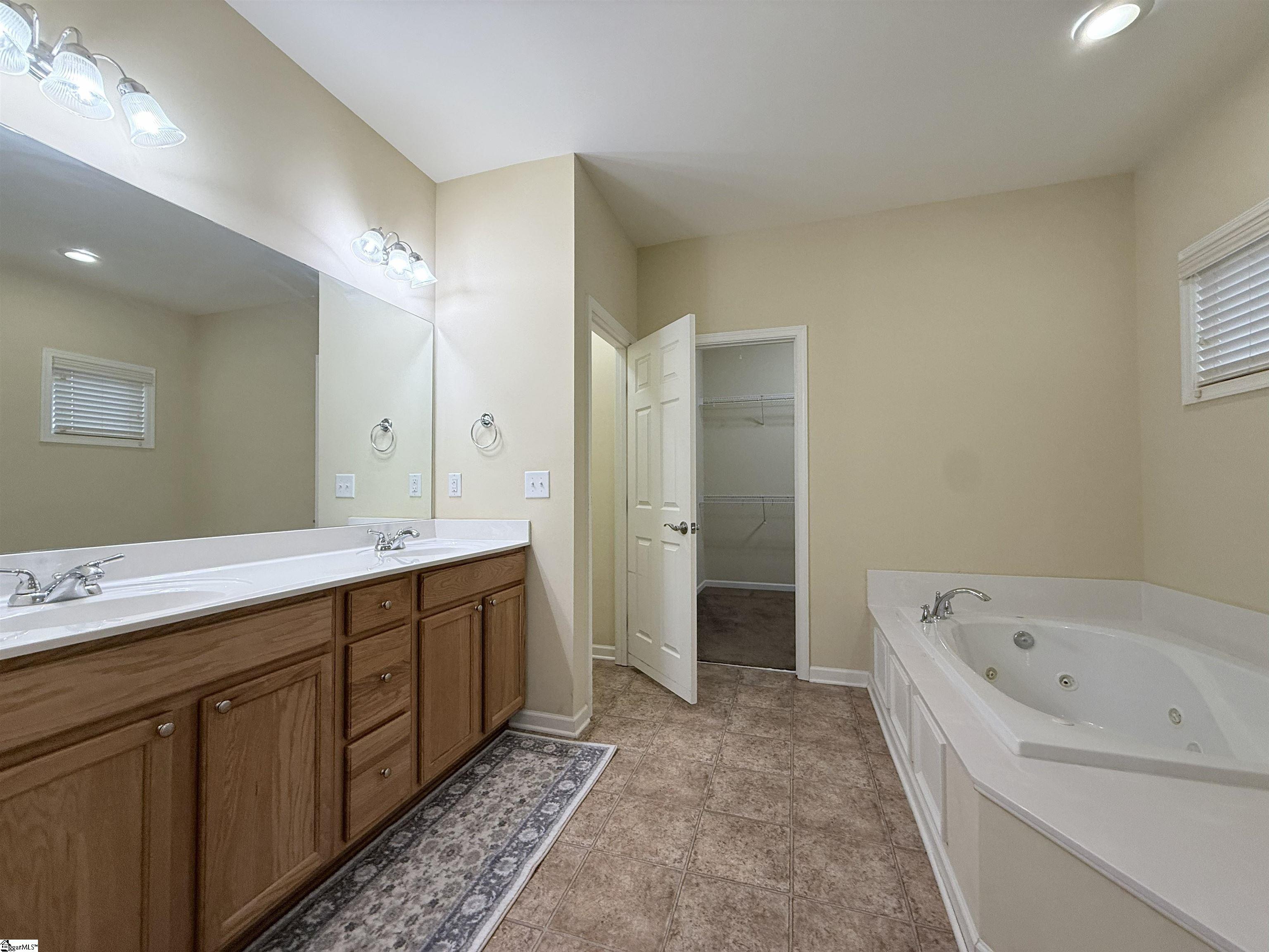 1011 Drakes Crossing Anderson, SC 29625 - Photo 17 of 40
