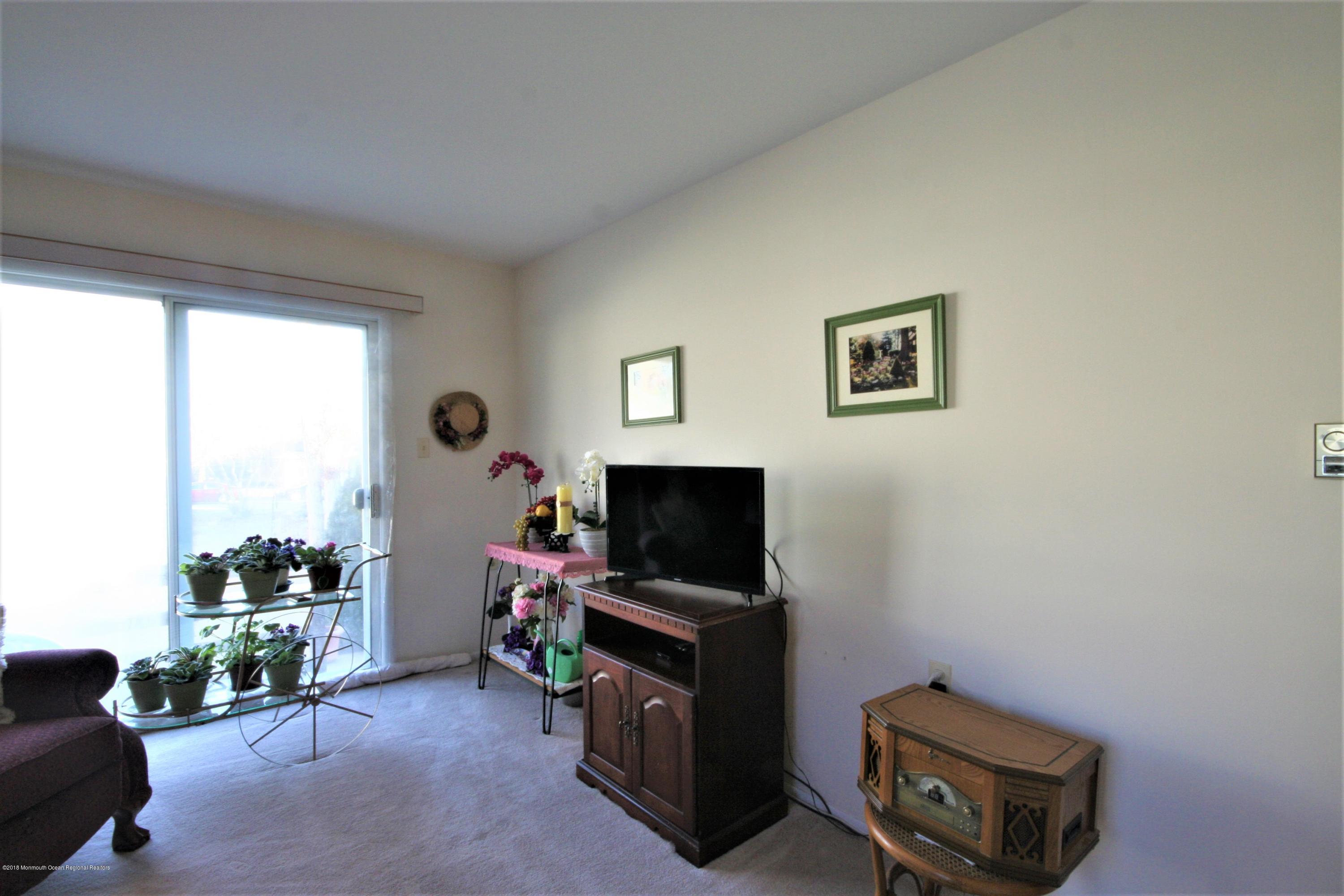 35 Magnolia Road, Unit 18 Manahawkin, NJ 08050 - Photo 18 of 23 BEDROOM 2