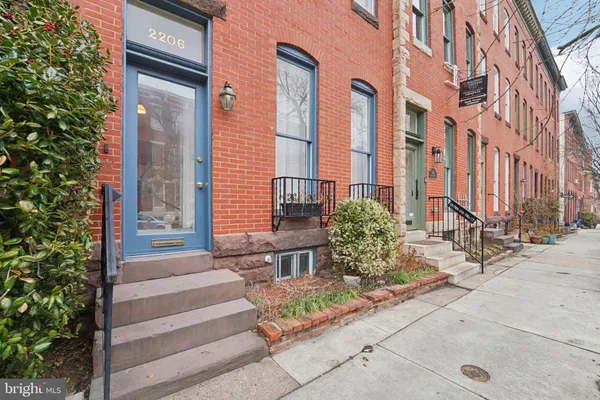 $2,900 | 2206 East Baltimore Street, Baltimore, MD 21231