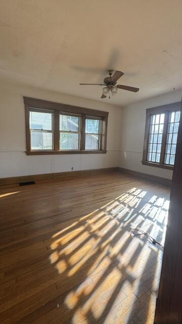 1522 Thurston Avenue Racine, WI 53405 - Photo 8 of 24 Dining Room
