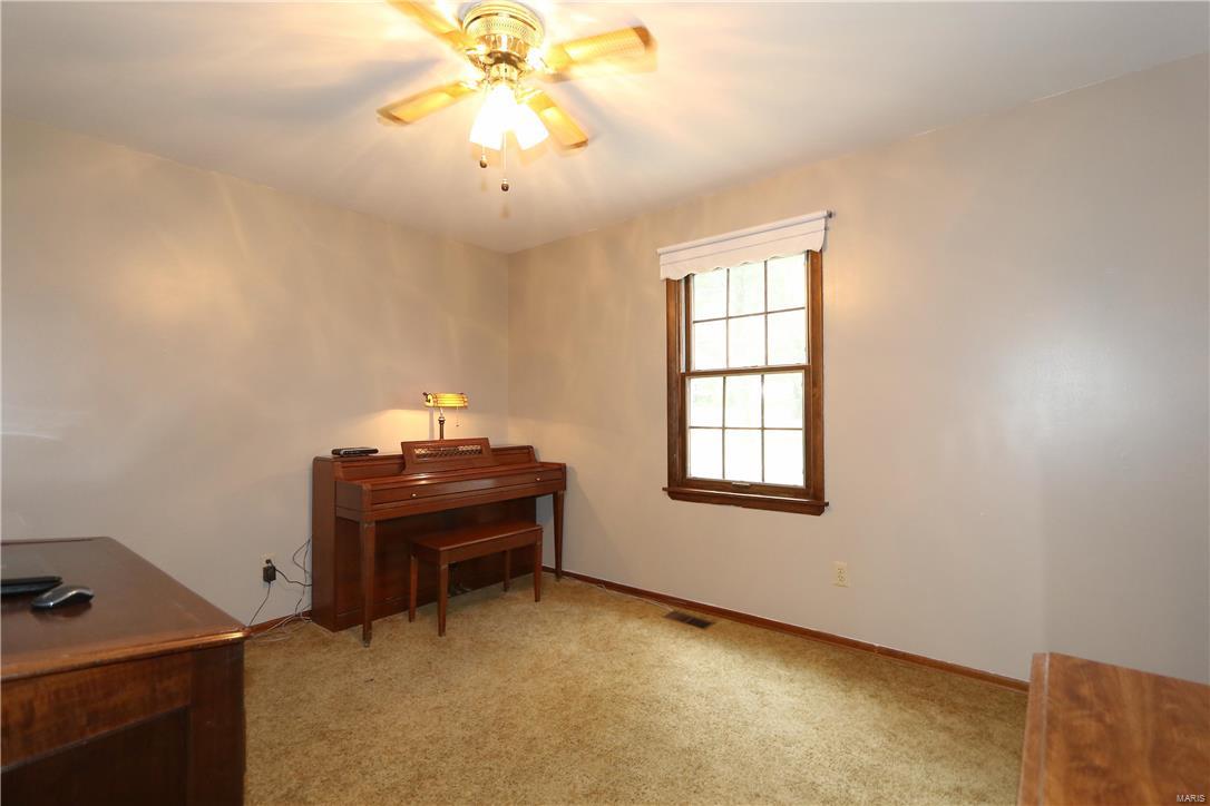2836 Dyer Road O'Fallon, MO 63366 - Photo 12 of 28 Gallery Image 12