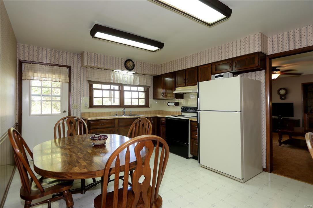 2836 Dyer Road O'Fallon, MO 63366 - Photo 23 of 28 Gallery Image 23
