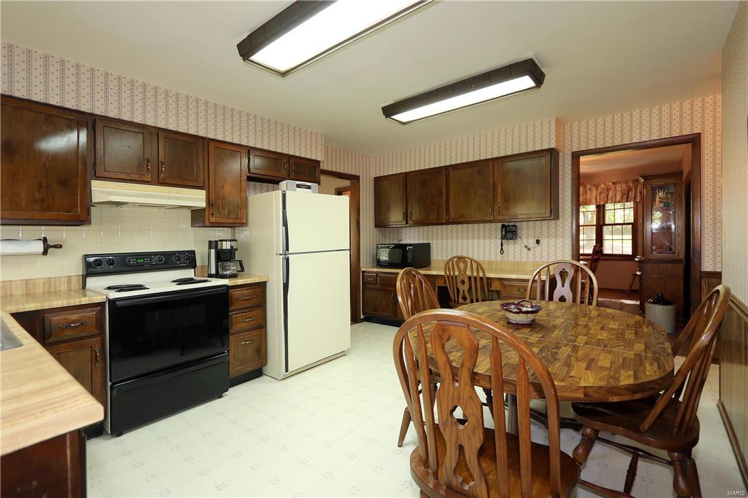 2836 Dyer Road O'Fallon, MO 63366 - Photo 6 of 28 Gallery Image 6