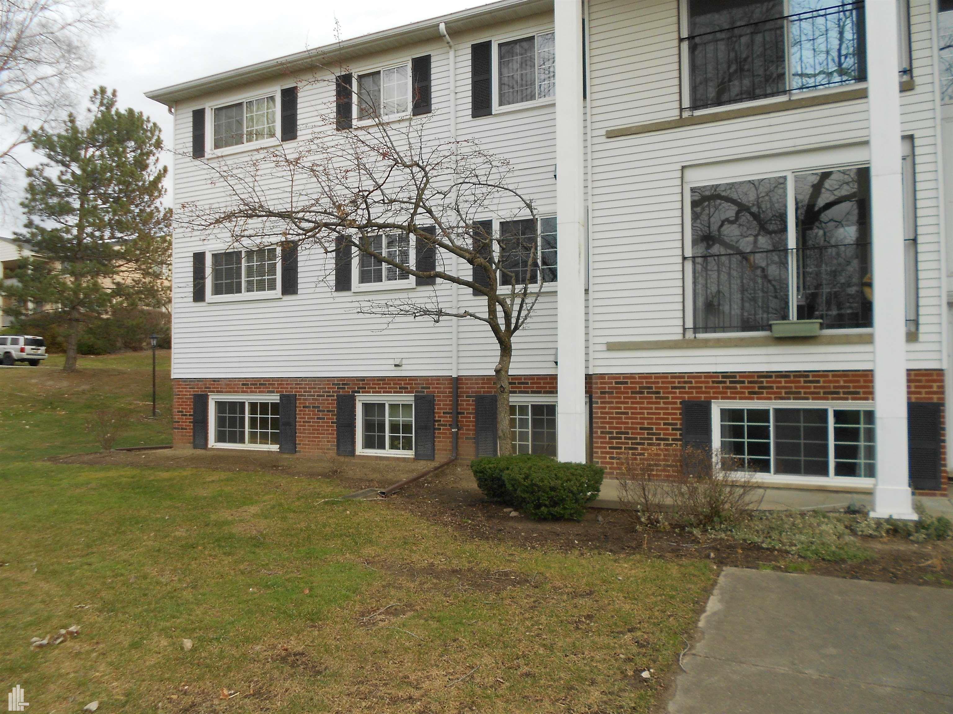 490 Baldwin Avenue, Unit 6 Rochester, MI 48307 - Photo 23 of 27