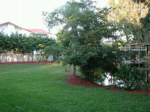 5100 Southwest 130th Avenue Southwest Ranches, FL 33330 - Photo 7 of 8 Yard/Garden