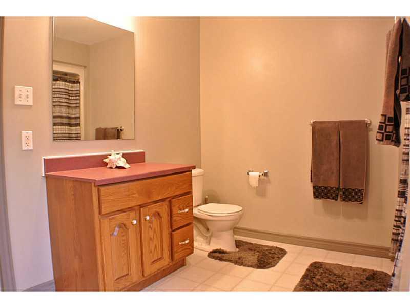 628 Blackstrap Road Falmouth, ME 04105 - Photo 15 of 23 Bathroom.