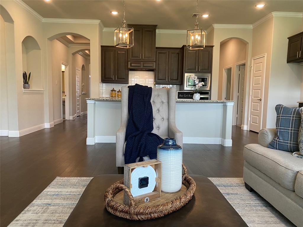 209 Johnson Street Granbury, TX 76048 - Photo 11 of 40
