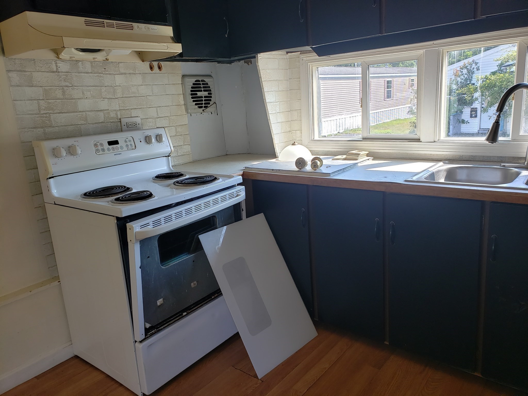181 Boston Post Road East, Unit 49 Marlborough, MA 01752 - Photo 3 of 8 Gallery Image 3