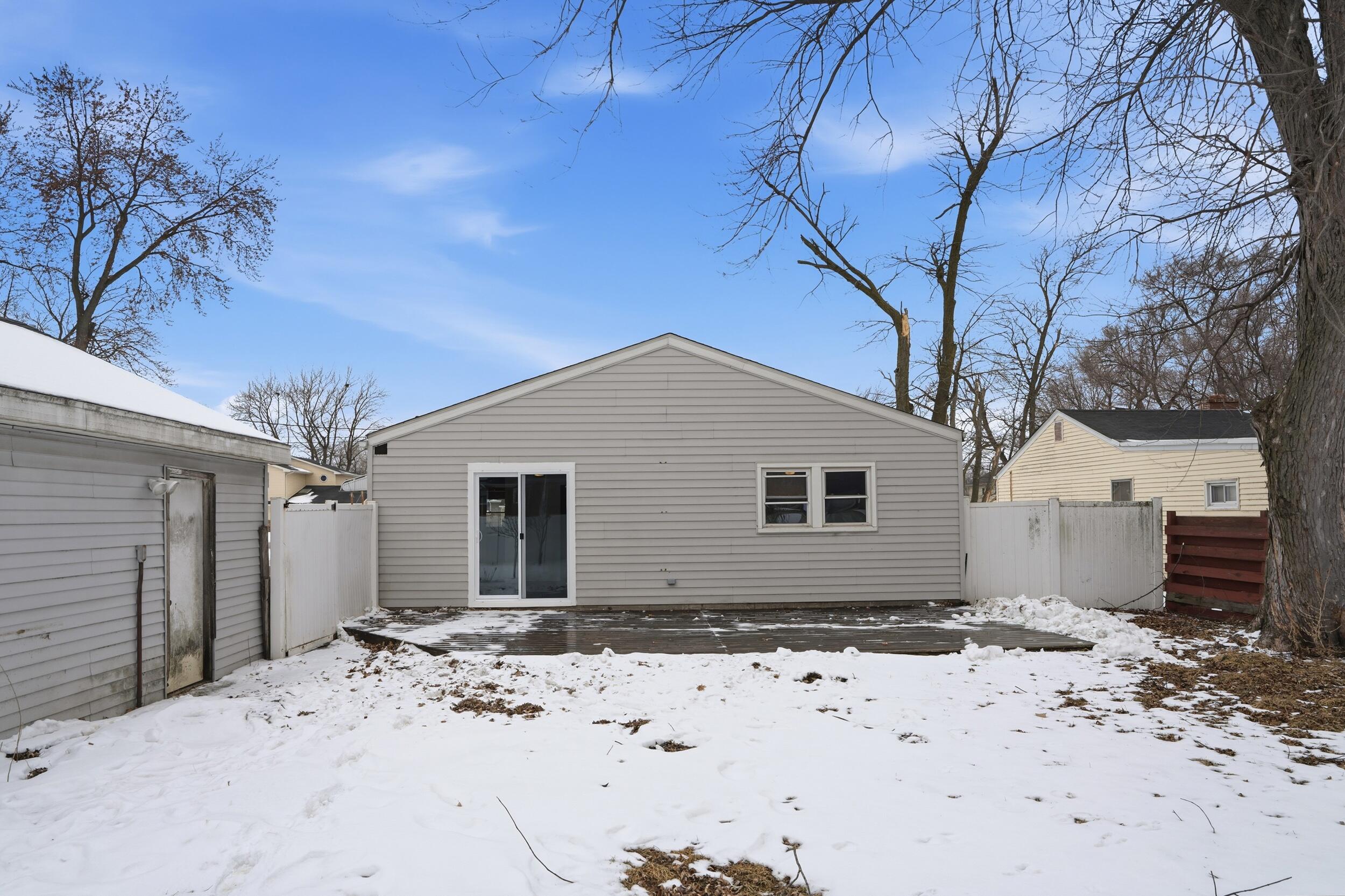 1803 North Indiana Street Griffith, IN 46319 - Photo 26 of 29 2500x1666