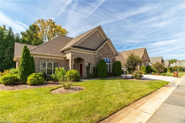 $459,900 | 6901 Stone Gables Drive, Thomasville, NC 27360