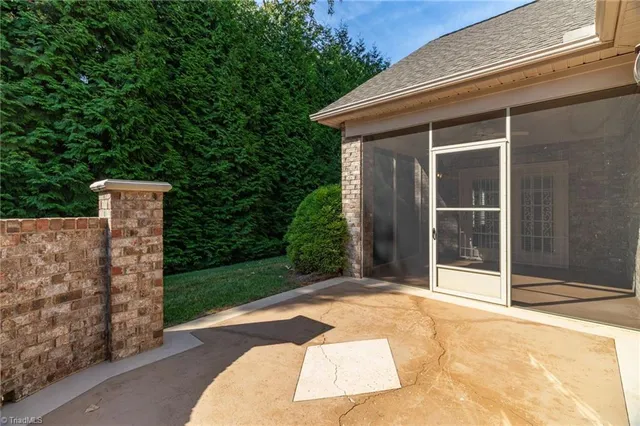 $459,900 | 6901 Stone Gables Drive, Thomasville, NC 27360