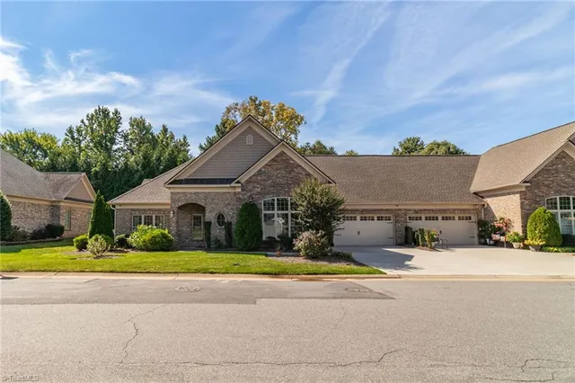 $459,900 | 6901 Stone Gables Drive, Thomasville, NC 27360