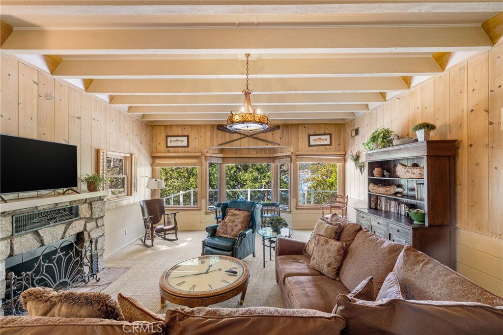 244 John Muir Road Lake Arrowhead, CA 92352 - Photo 3 of 53