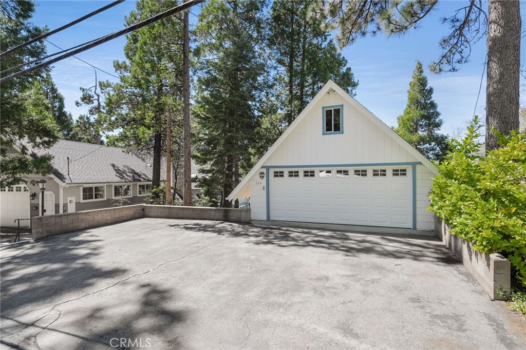 244 John Muir Road Lake Arrowhead, CA 92352 - Photo 46 of 53