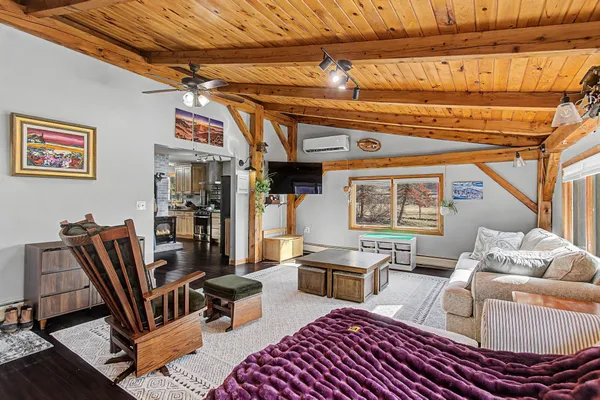 $769,000 | 38 Hickory Place, Hinesburg, VT 05461