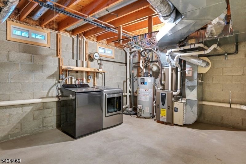 40 White Meadow Road Rockaway, NJ 07866 - Photo 38 of 41 a view of a storage room