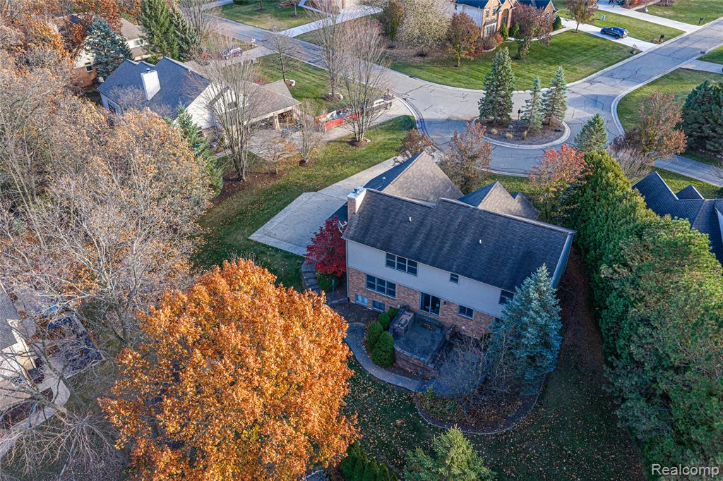 3904 Kaeleaf Road Lake Orion, MI 48360 - Photo 61 of 66