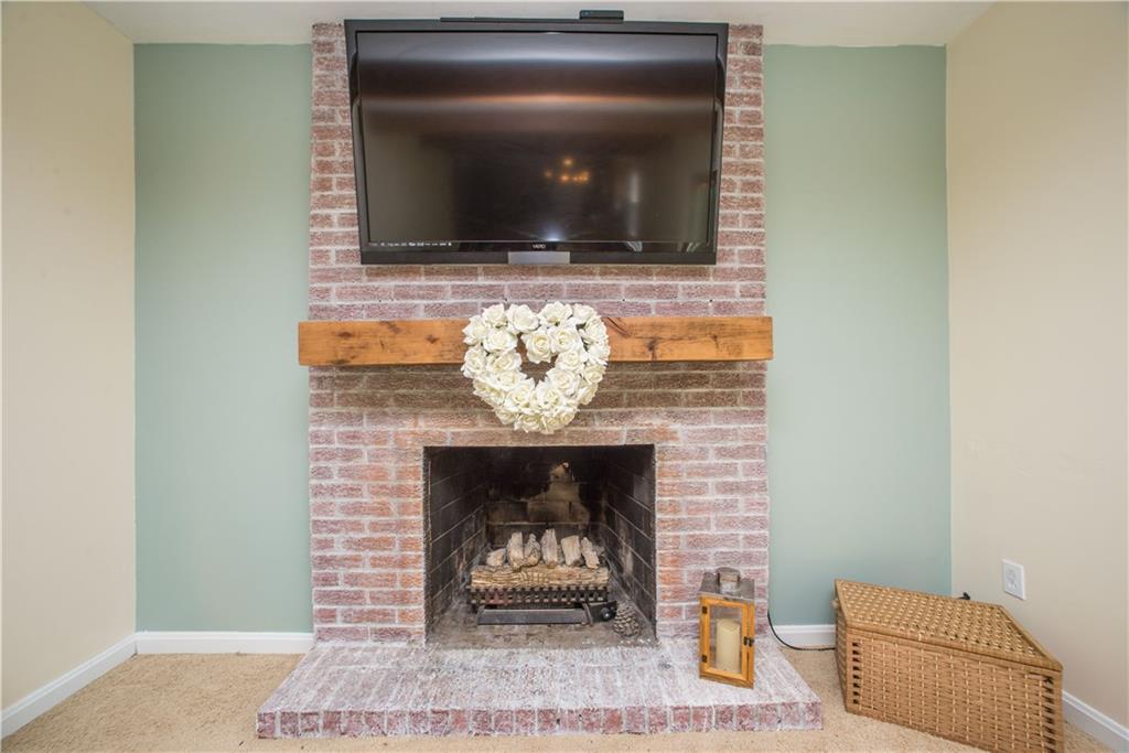 2249 Reis Run Road Pittsburgh, PA 15237 - Photo 14 of 25 Gallery Image 14