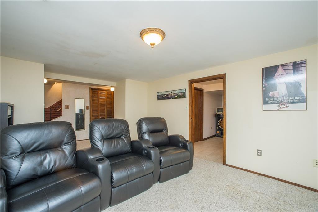 2249 Reis Run Road Pittsburgh, PA 15237 - Photo 21 of 25 Gallery Image 21