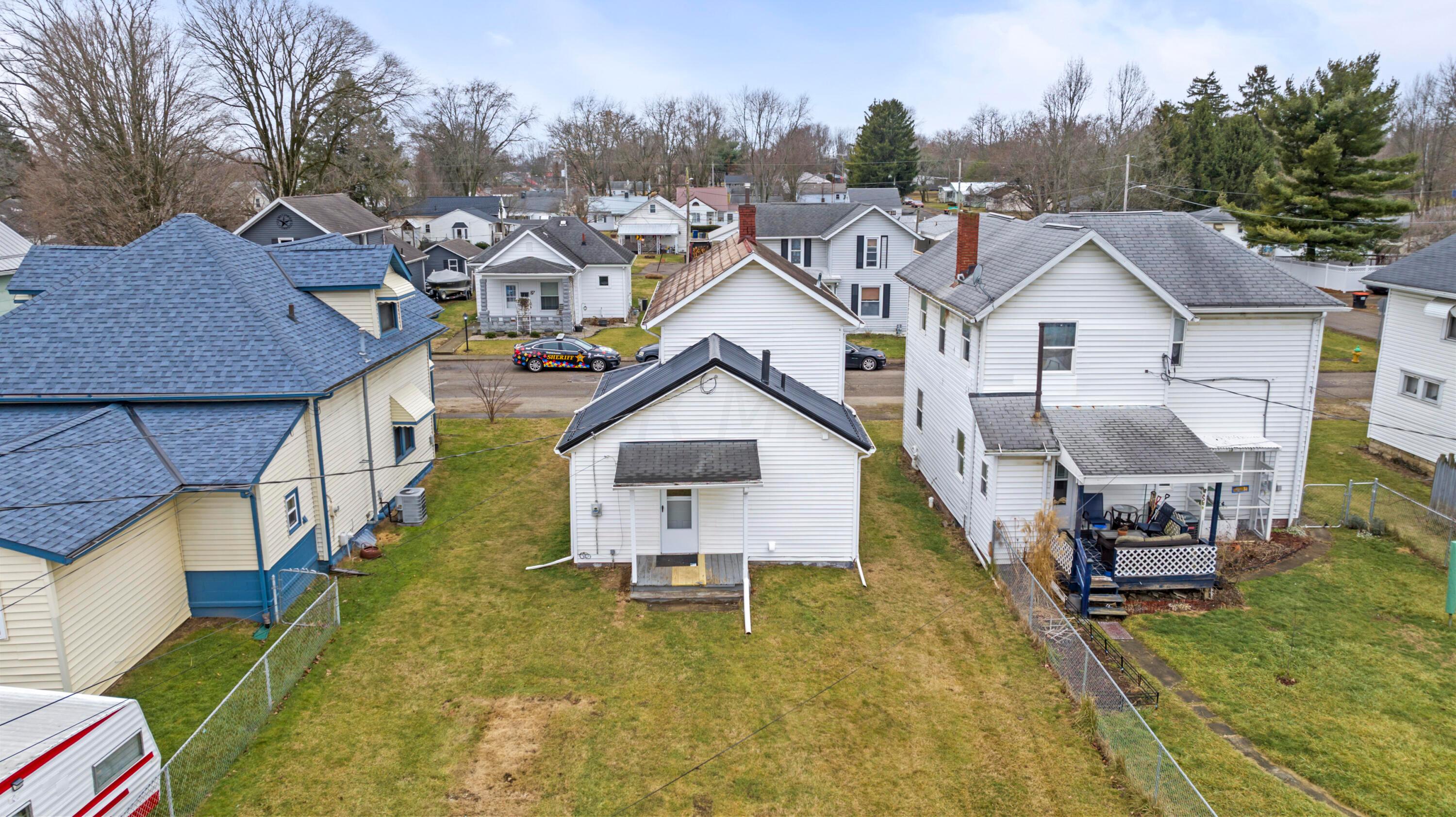 90 Roe Avenue Newark, OH 43055 - Photo 26 of 32 Aerial of Back