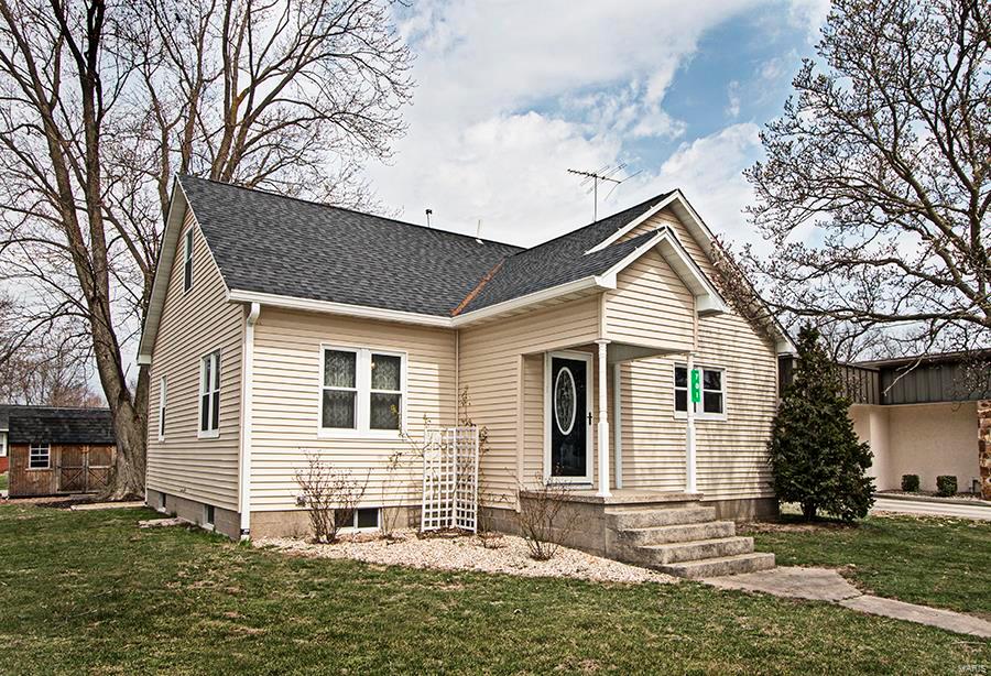 701 Carlyle Road Bartelso, IL 62218 - Photo 1 of 43 Gallery Image 1