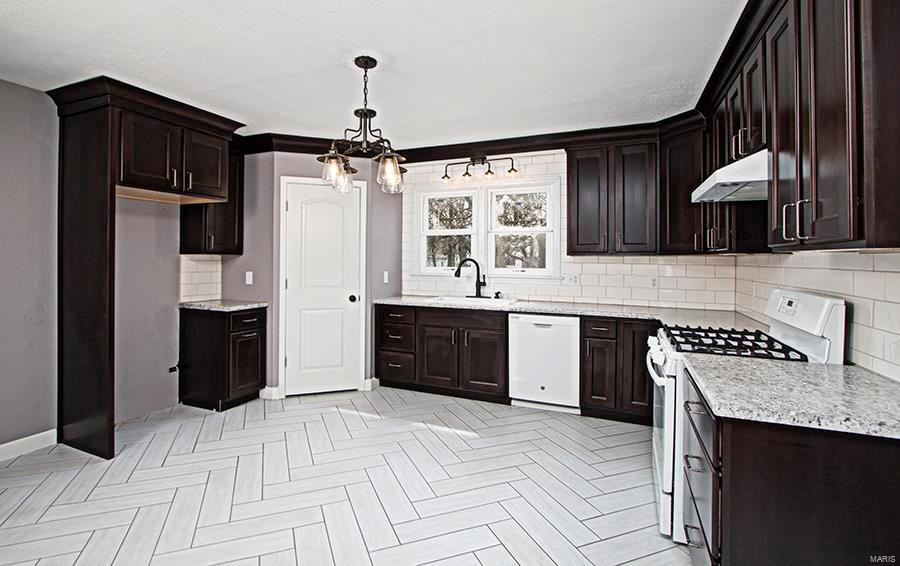 701 Carlyle Road Bartelso, IL 62218 - Photo 11 of 43 Gallery Image 11