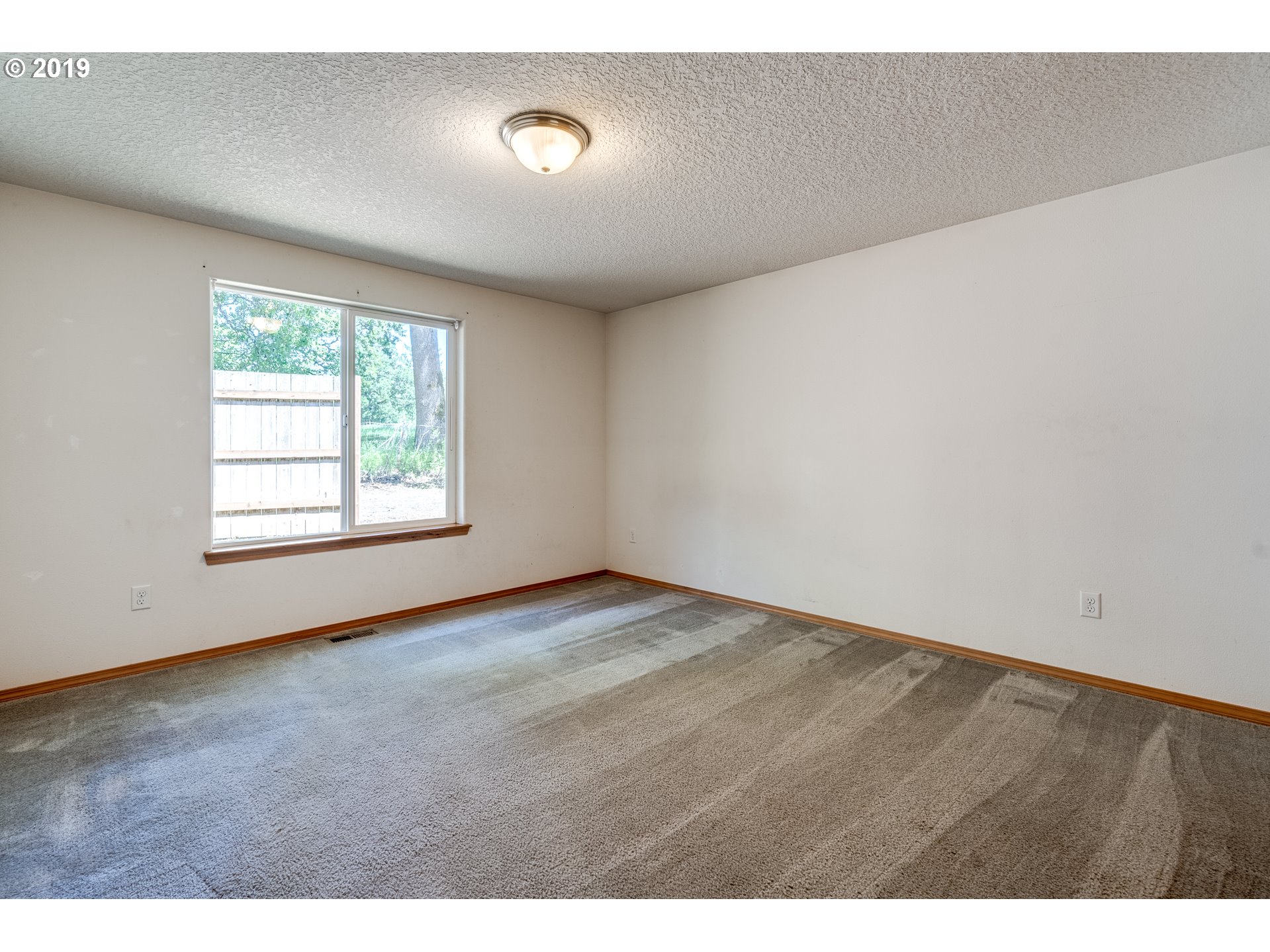 31269 South Wright Road Molalla, OR 97038 - Photo 26 of 32 Bedroom