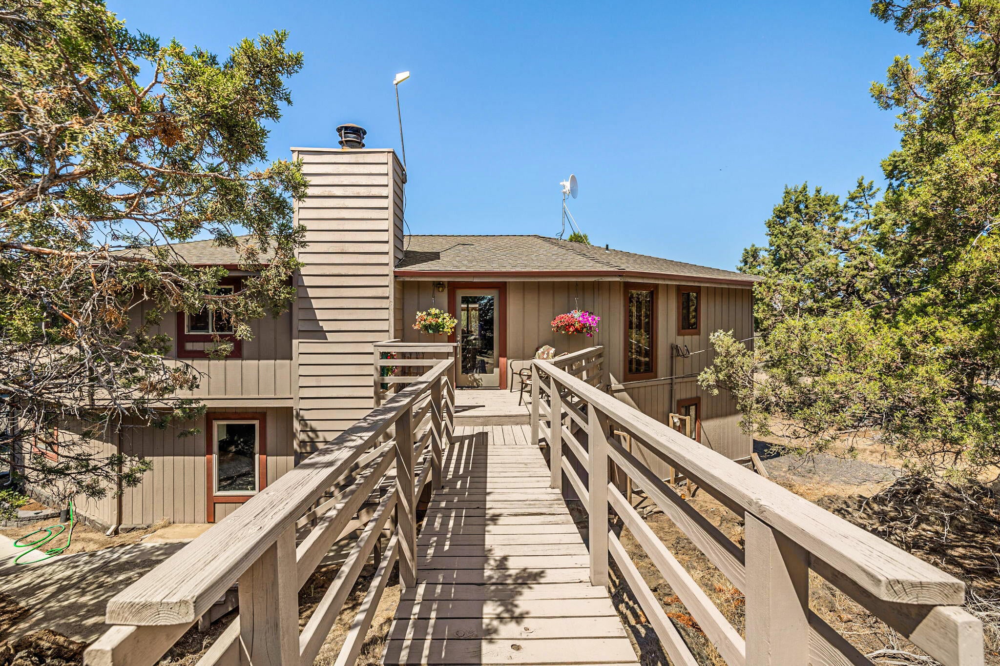 61785 Ten Barr Ranch Road Bend, OR 97701 - Photo 50 of 53 Exterior entrance