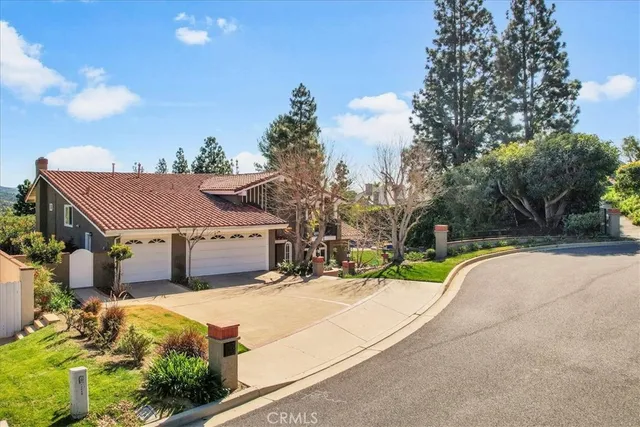 $3,995,000 | 10972 Furlong Drive, North Tustin, CA 92705