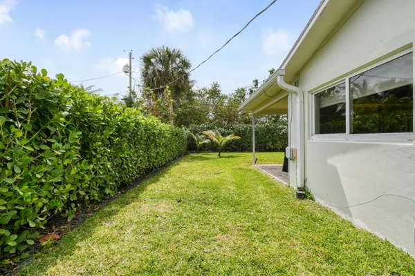 $4,200 | 400 Tequesta Drive, Tequesta, FL 33469