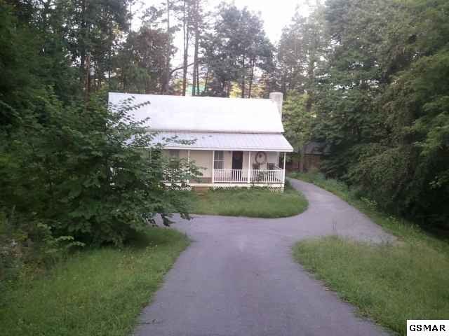 3370 Roberson Road Sevierville, TN 37862 - Photo 1 of 1 Gallery Image 1