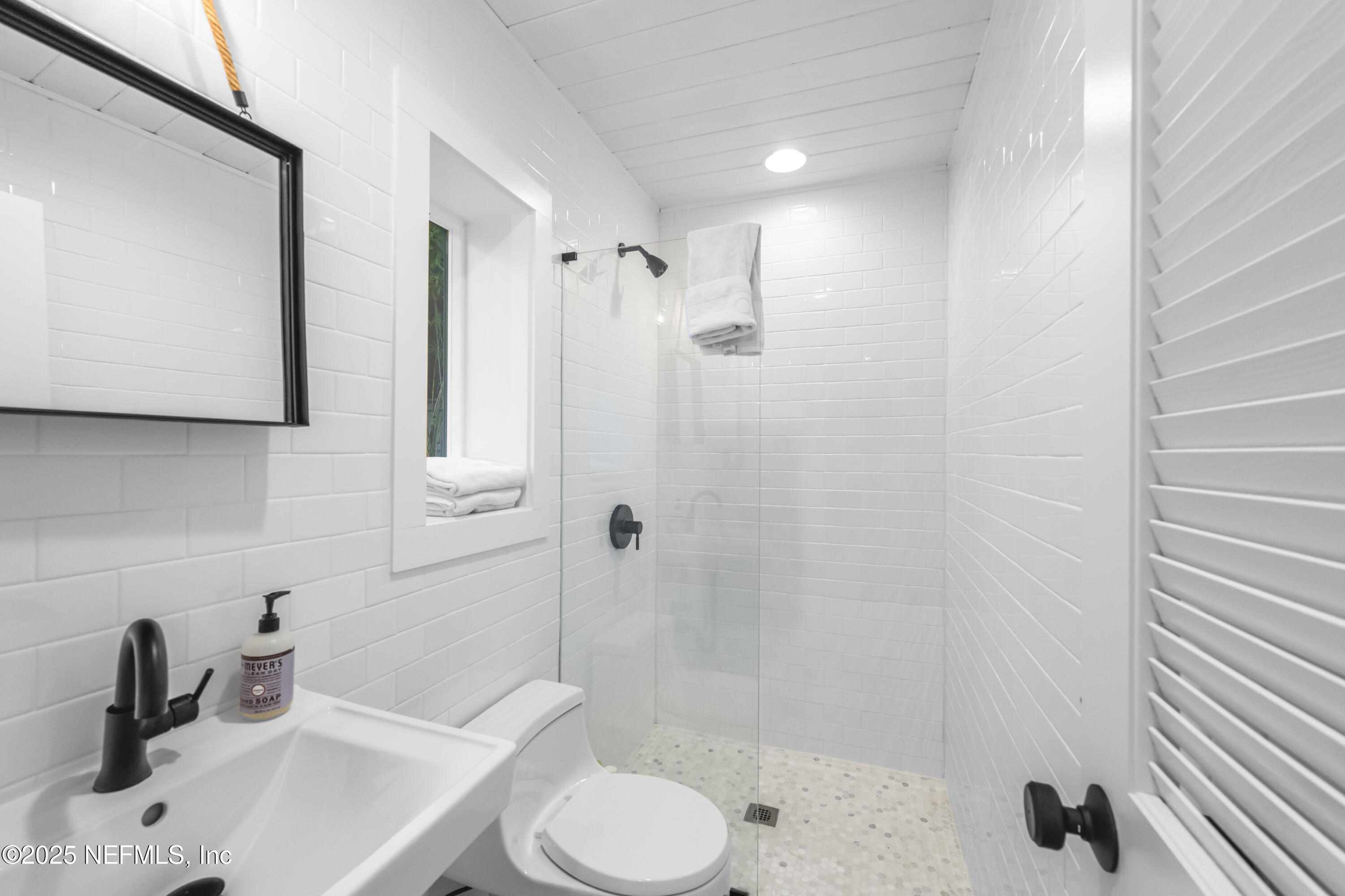 1602 First Street Neptune Beach, FL 32266 - Photo 44 of 51 Pool Bath