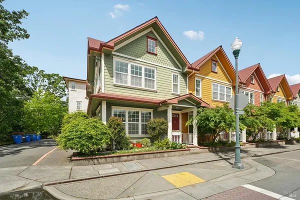 $659,000 | 9141 Windsor Road, Windsor, CA 95492