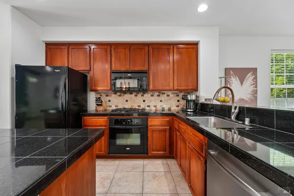 $659,000 | 9141 Windsor Road, Windsor, CA 95492