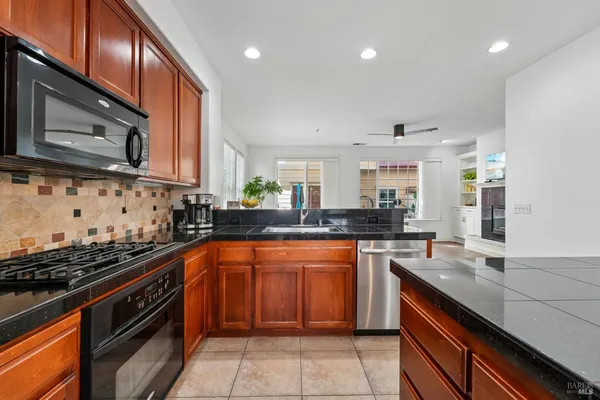 $659,000 | 9141 Windsor Road, Windsor, CA 95492