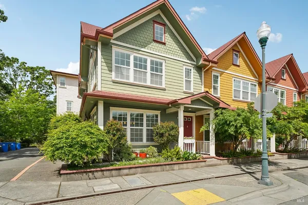 $659,000 | 9141 Windsor Road, Windsor, CA 95492