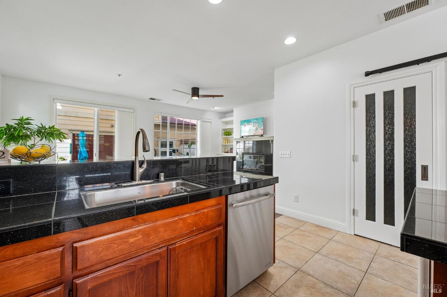 9141 Windsor Road Windsor, CA 95492 - Photo 21 of 39