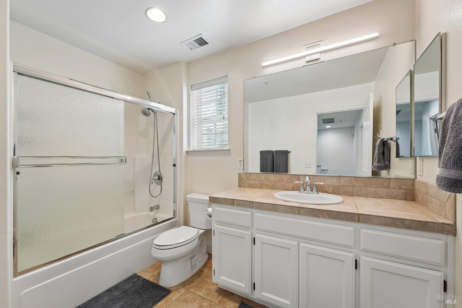 9141 Windsor Road Windsor, CA 95492 - Photo 23 of 39