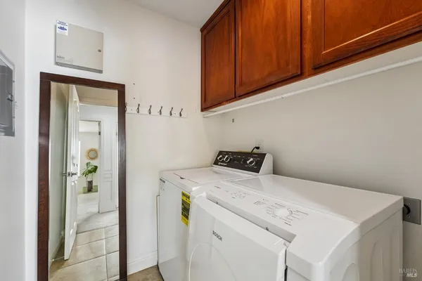 $659,000 | 9141 Windsor Road, Windsor, CA 95492