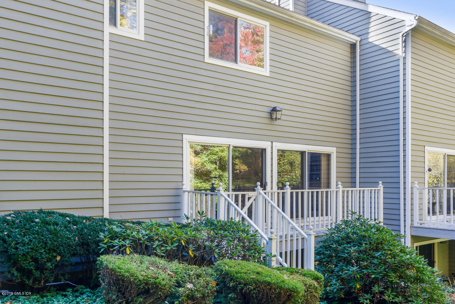 333 Palmer Hill Road, Unit 3C Riverside, CT 06878 - Photo 30 of 36 a view of a house with a small window