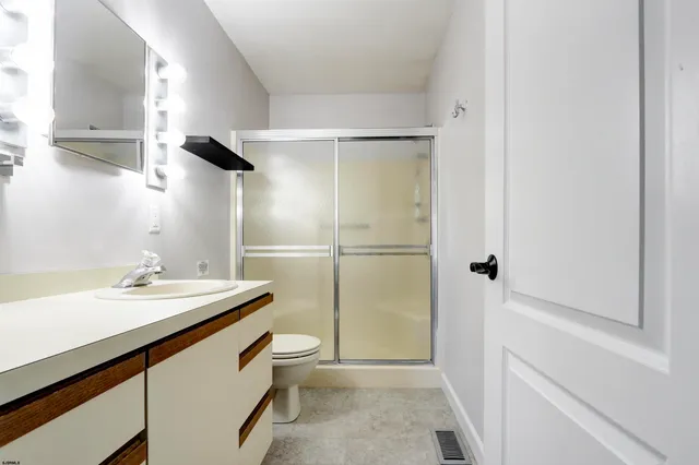 $759,000 | 29 Cummings Place, Brigantine, NJ 08203